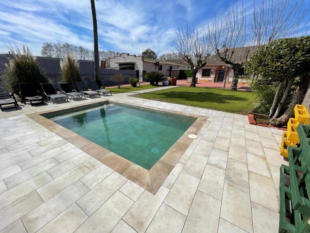 Moli Den Burch Villa Santa Eulalia de Ronsana Luaran gambar