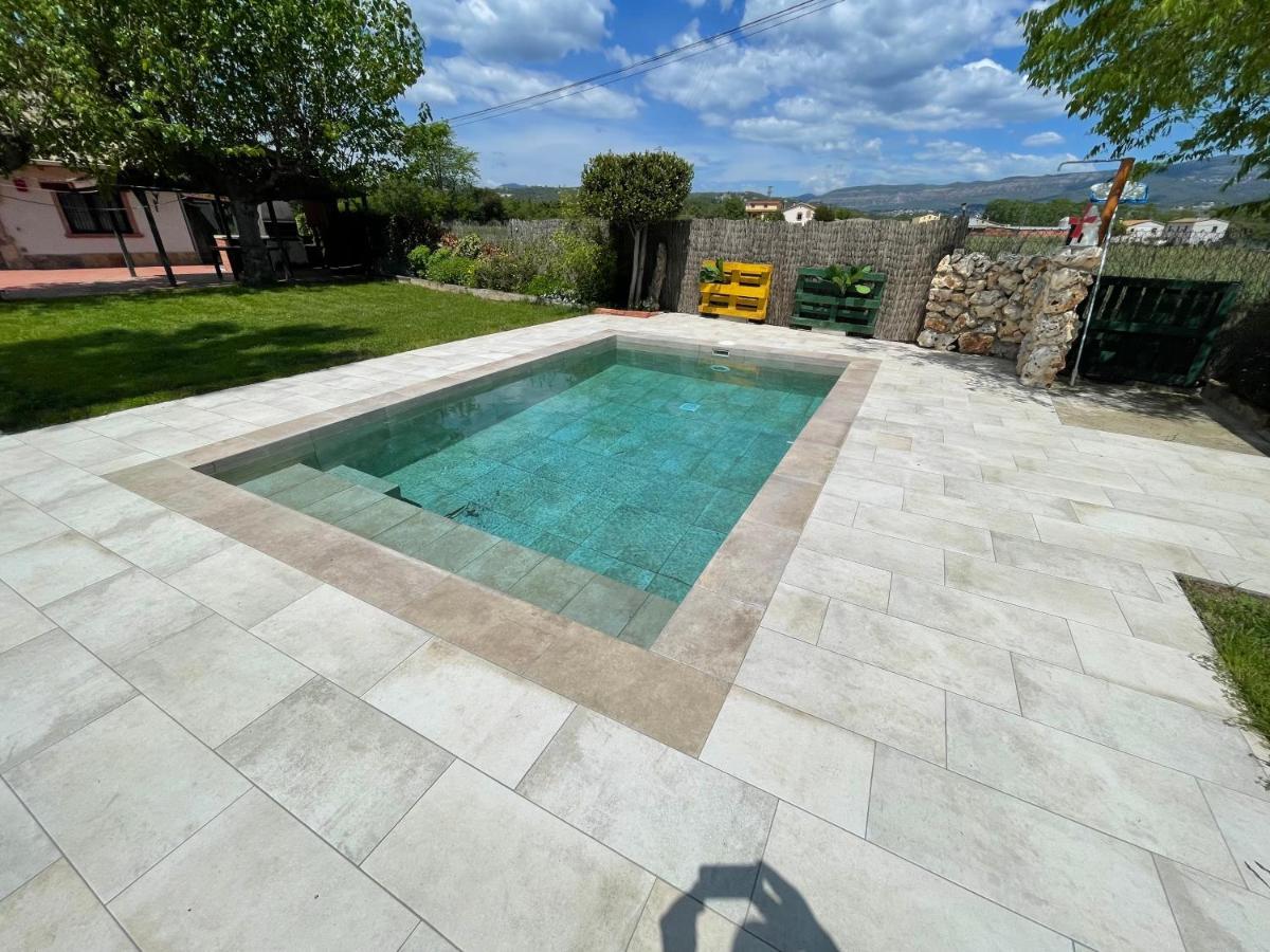 Moli Den Burch Villa Santa Eulalia de Ronsana Luaran gambar