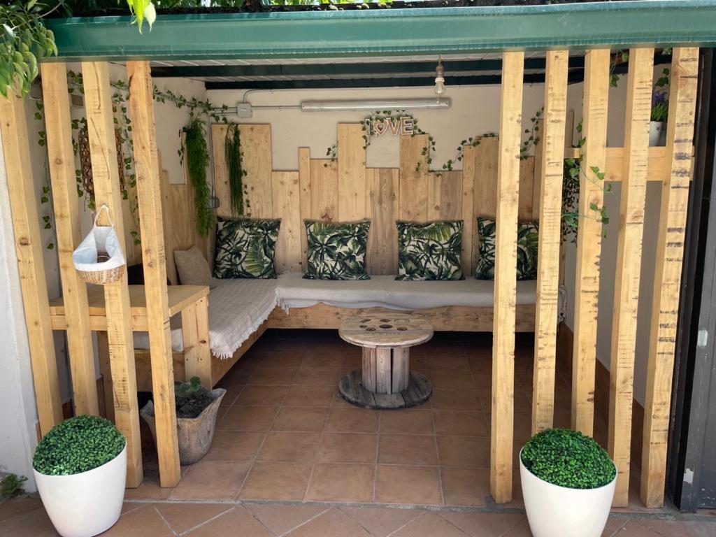 Moli Den Burch Villa Santa Eulalia de Ronsana Luaran gambar